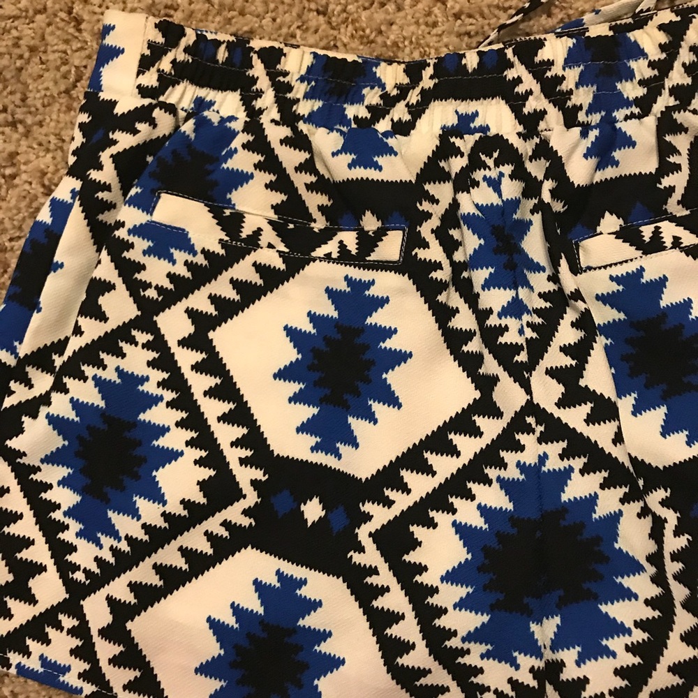 Short - Picture 5 of 5